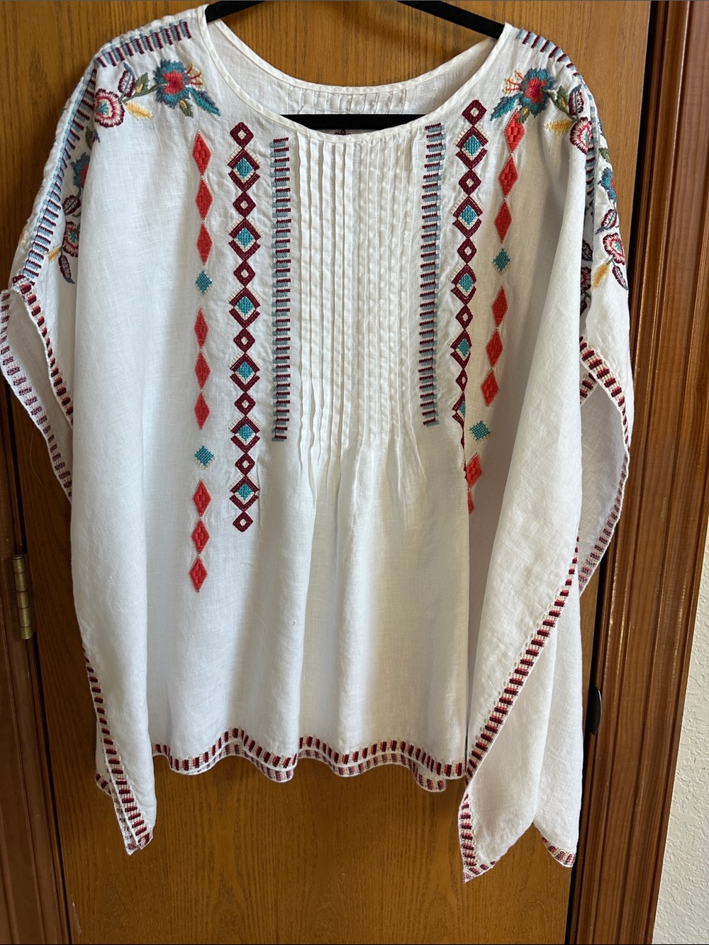 Johnny Was White Embroidered Tunic with Red & Teal Accents